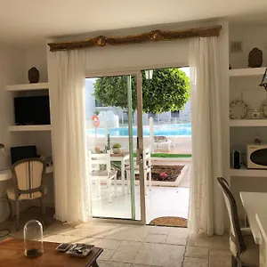 https://magnifico-apartamento-en-las-dunas-de-corralejo.in-canary-islands.com